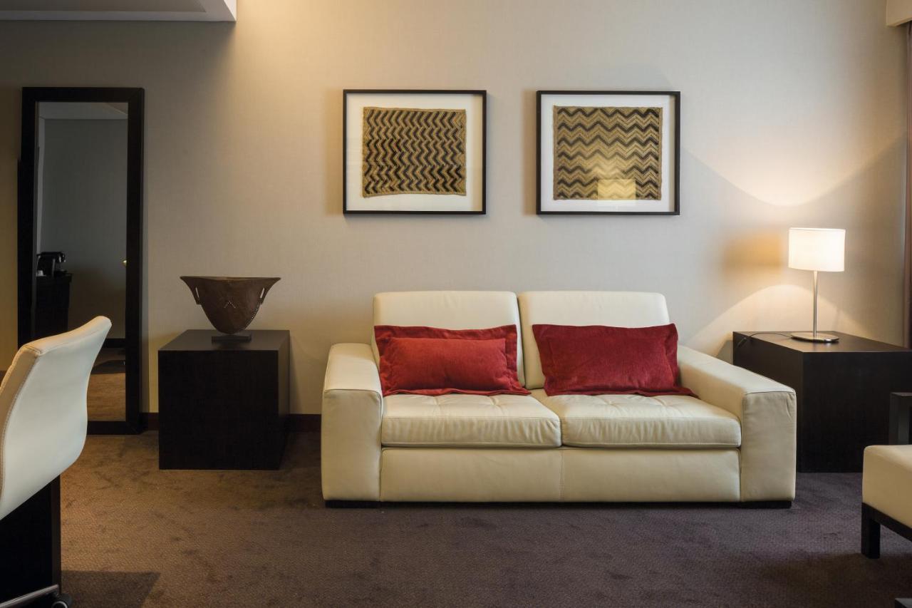 Hotel Tropico Luanda Extérieur photo