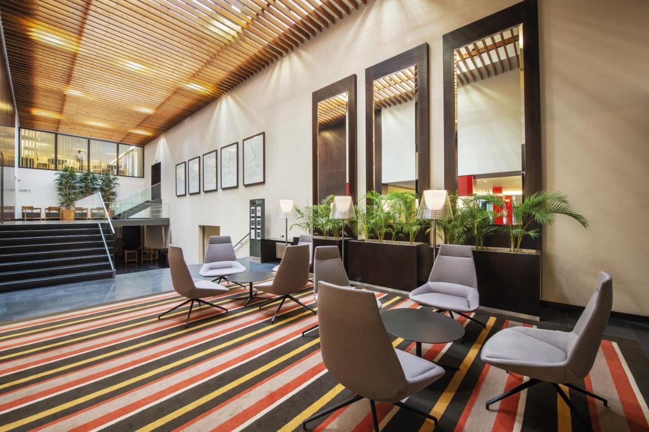 Hotel Tropico Luanda Extérieur photo