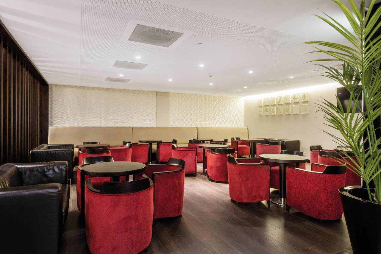 Hotel Tropico Luanda Extérieur photo